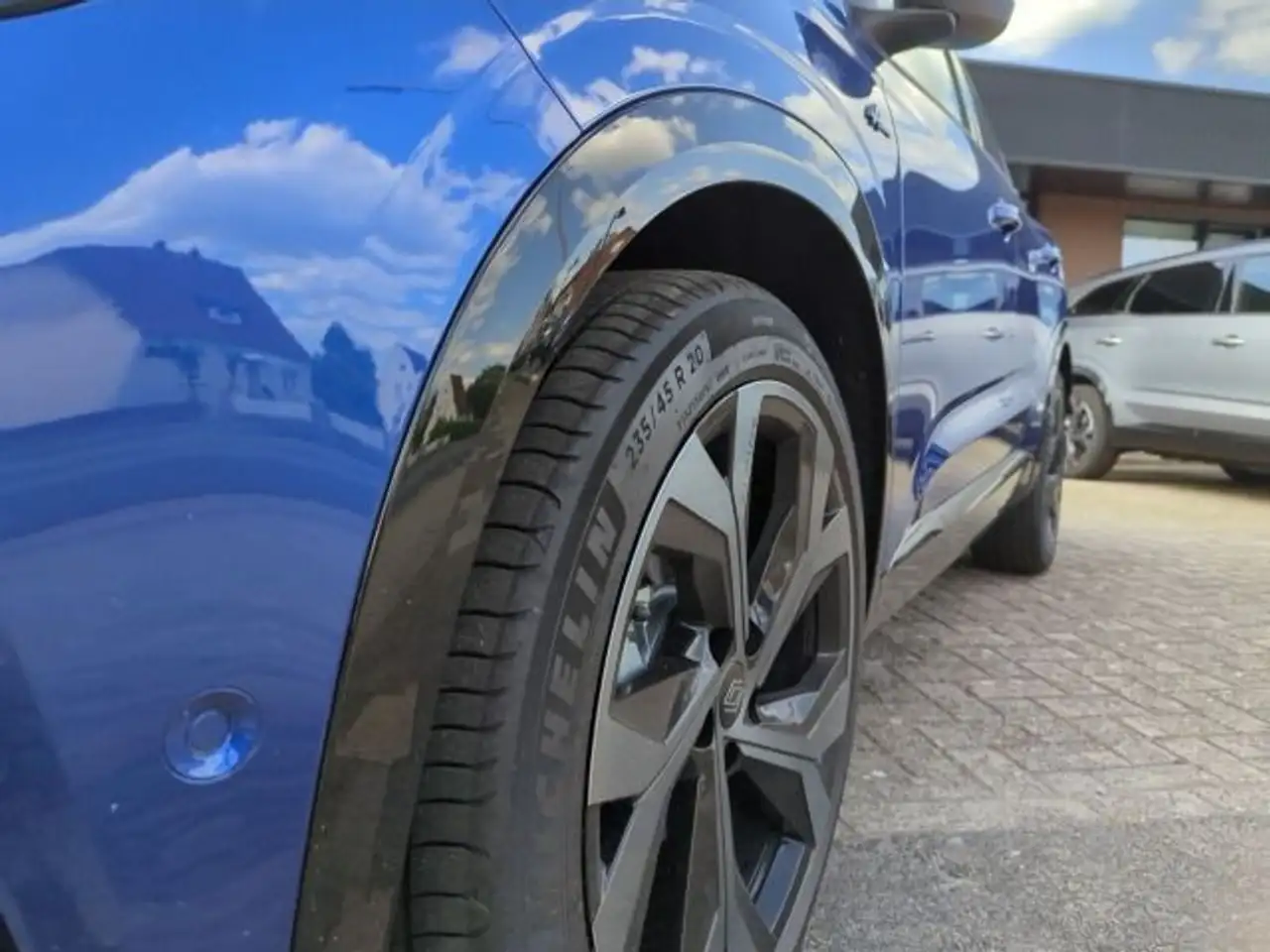 Renault Austral Techno Esprit Alpine TCe 160 — Vehicle gallery 6