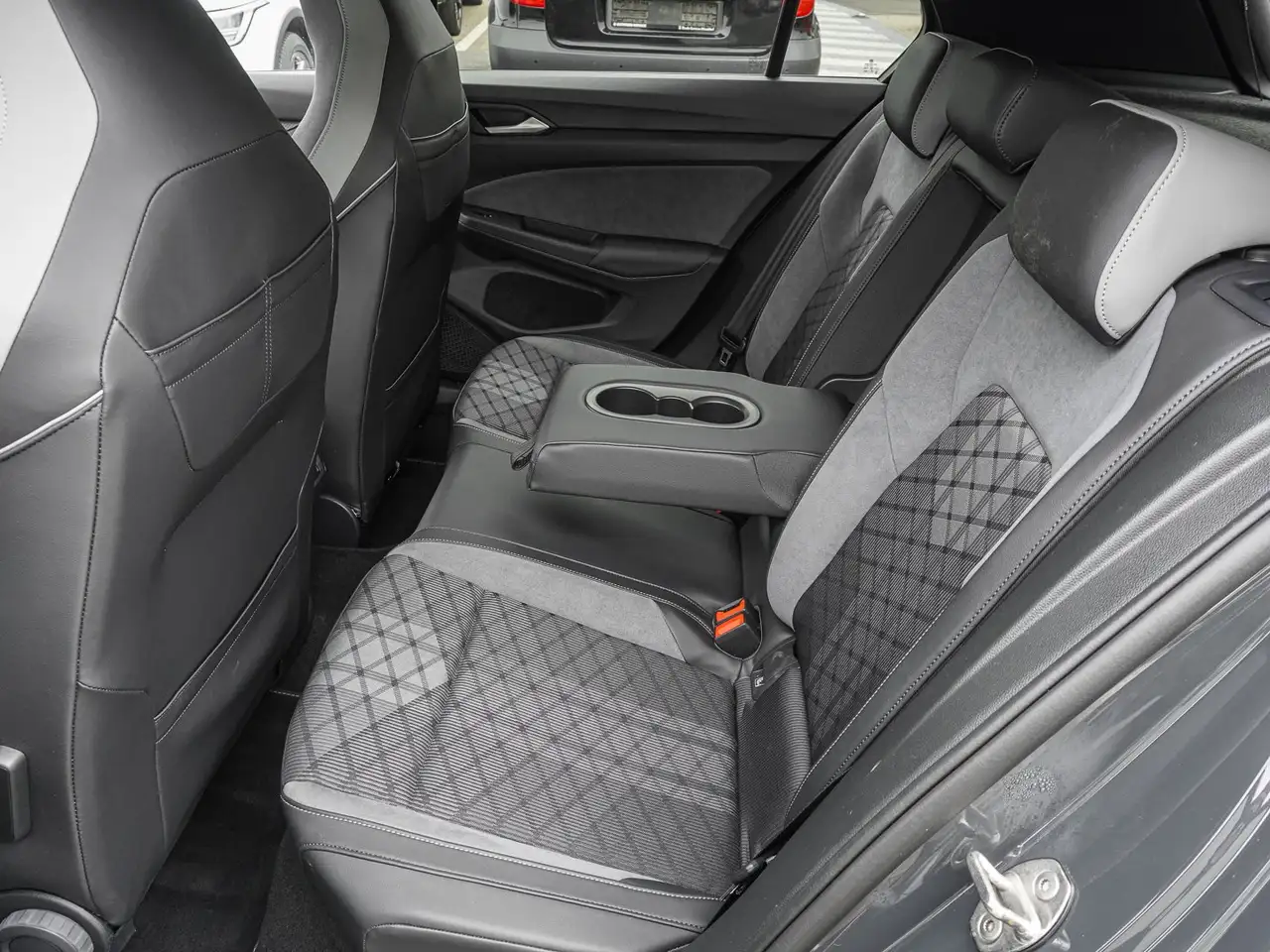 Volkswagen Golf 2.0 TSI DSG R-Line LED LHZ KAMERA AMBIENTE — Galerie du véhicule 16