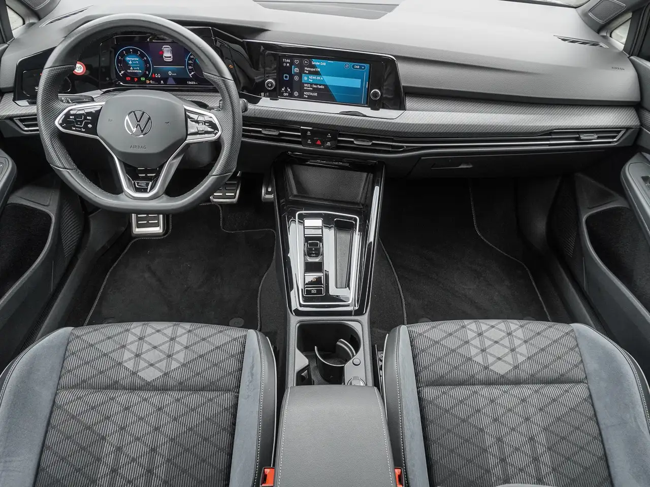 Volkswagen Golf 2.0 TSI DSG R-Line LED LHZ KAMERA AMBIENTE — Galerie du véhicule 10