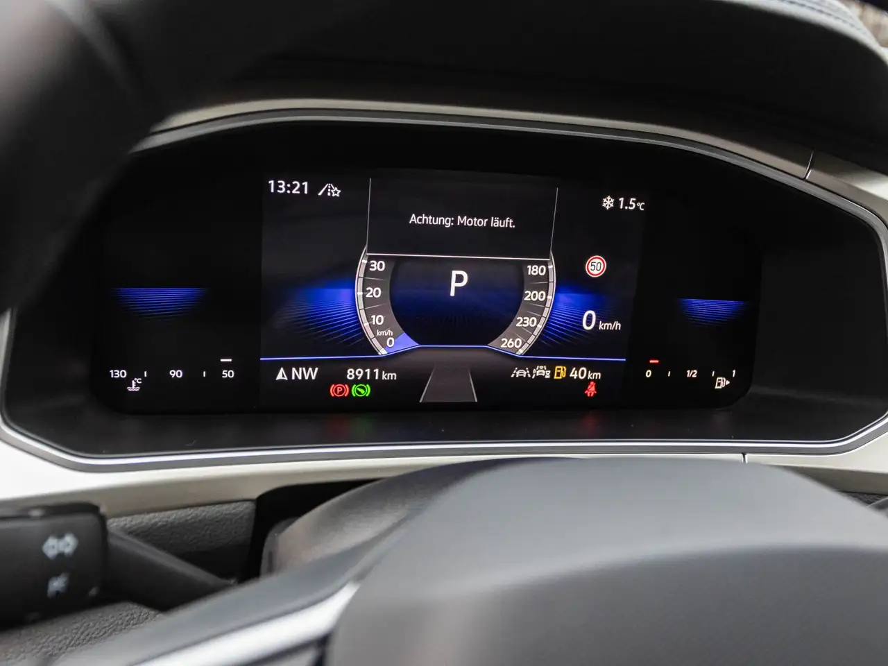 Volkswagen T-Roc 1.5 TSI MOVE DSG Navi LED CarPlay EPH DAB — معرض صور السيارة 11