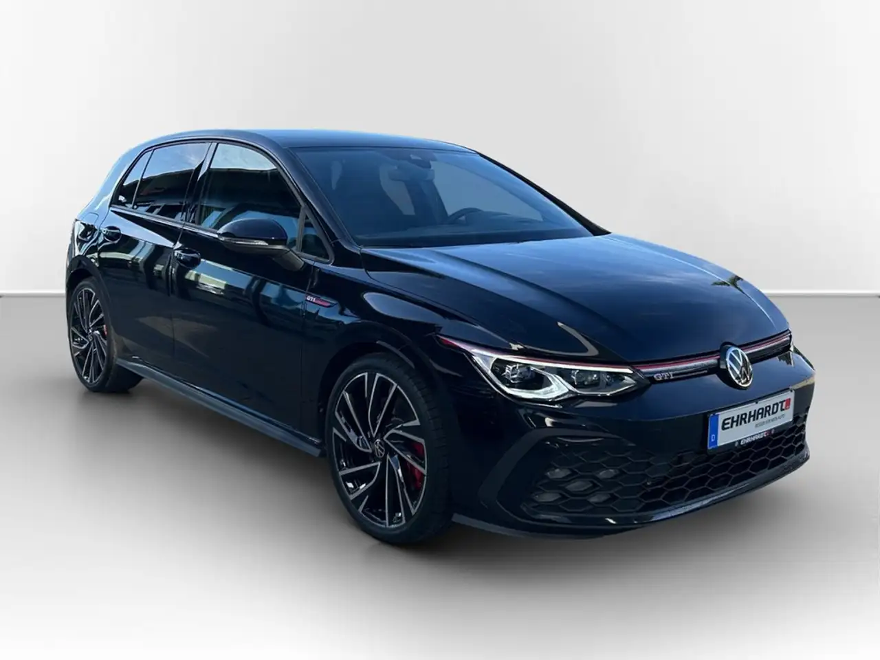 Volkswagen Golf VIII 2.0 TSI DSG GTI DCC IQ-LIGHT*NAV*SHZ*HUD*A... — معرض صور السيارة 3