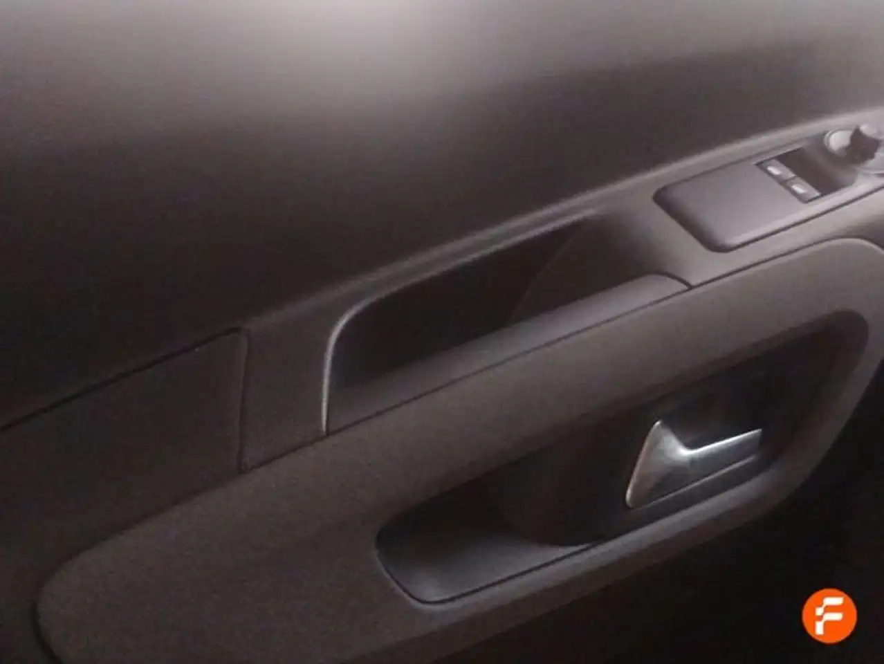 Peugeot Rifter 1.5BlueHDi S&S Long Allure 130 — Galería del vehículo 12