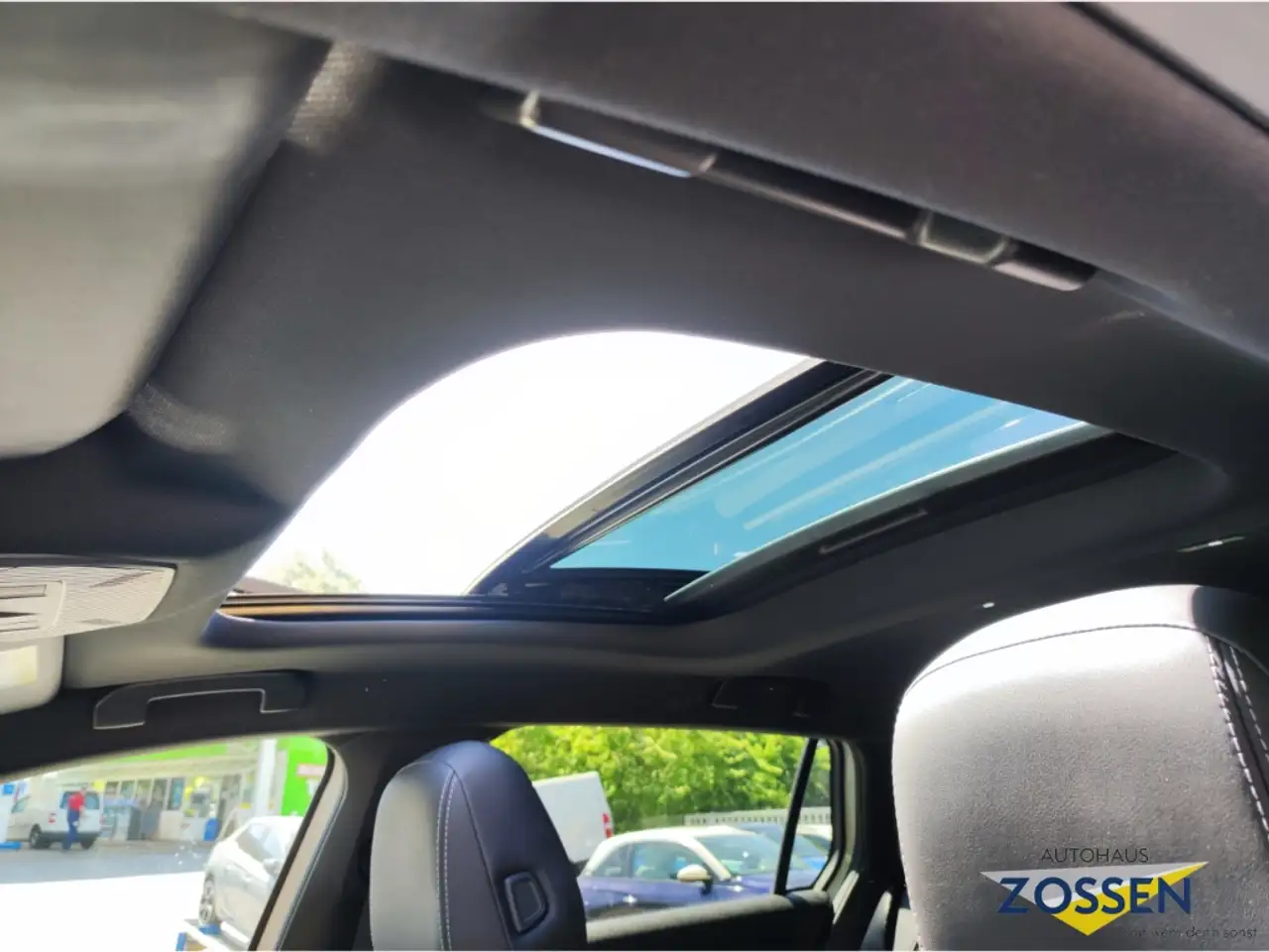 Opel Astra L Sports Tourer GSe Plug-in-Hybrid — معرض صور السيارة 11
