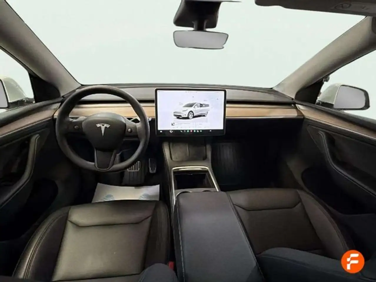 Tesla Model Y Tracción Trasera RWD — Vehicle gallery 18