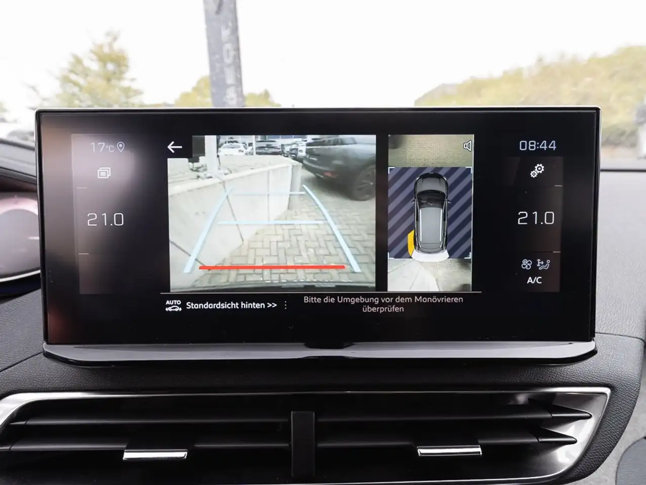 Peugeot 3008 PureTech 130 GT +RFK360+SHZ+PANO+elHKKL+ — Galería del vehículo 8