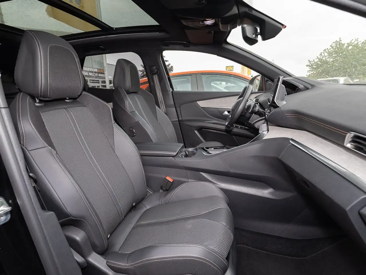 Peugeot 3008 PureTech 130 GT +RFK360+SHZ+PANO+elHKKL+ — Galería del vehículo 11