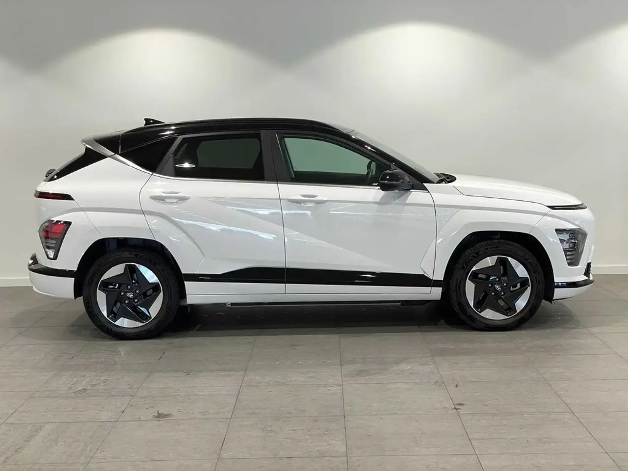 Hyundai KONA EV Tecno 2C 204 — Vehicle gallery 5