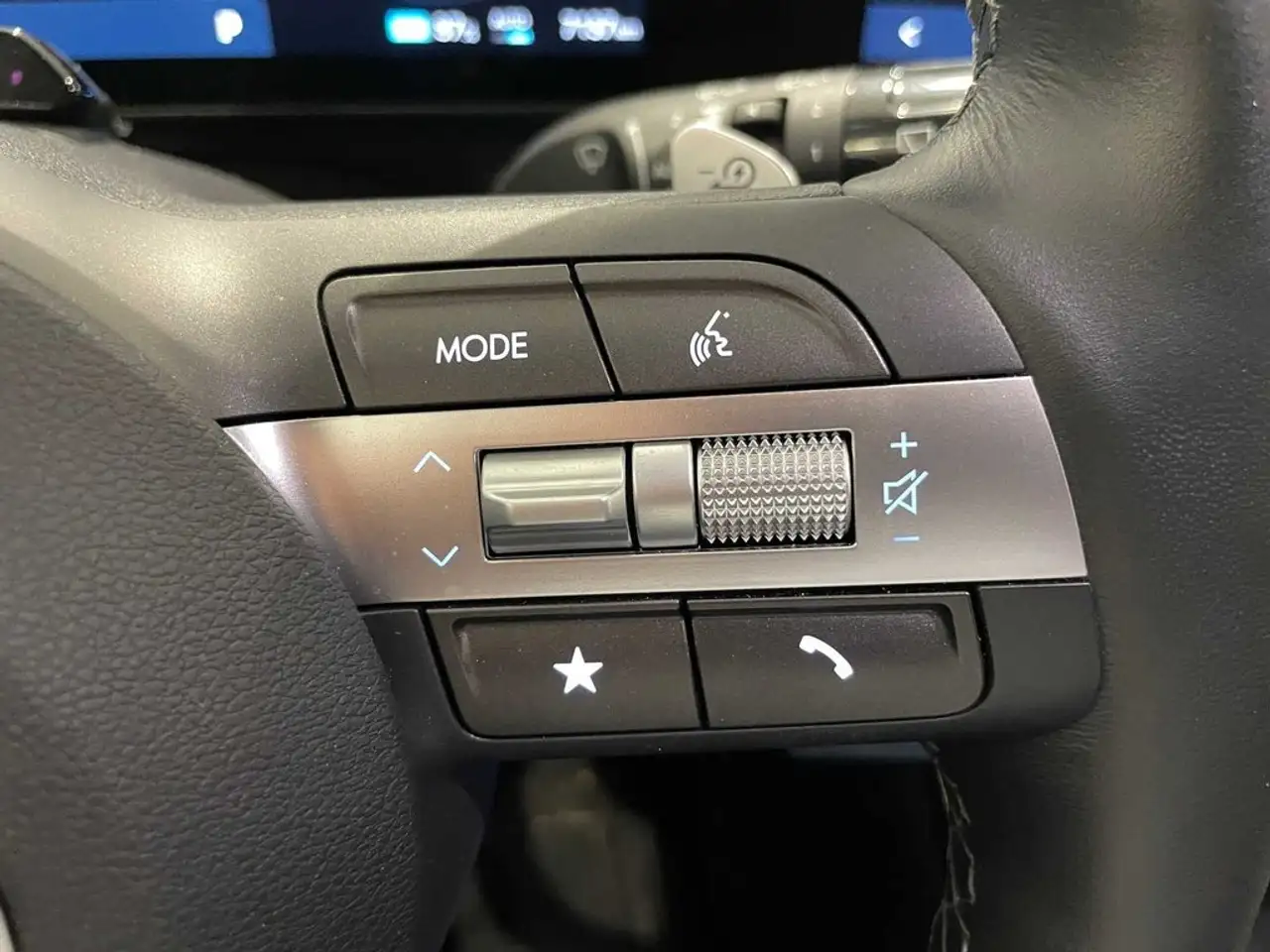 Hyundai KONA EV Tecno 2C 204 — Vehicle gallery 19