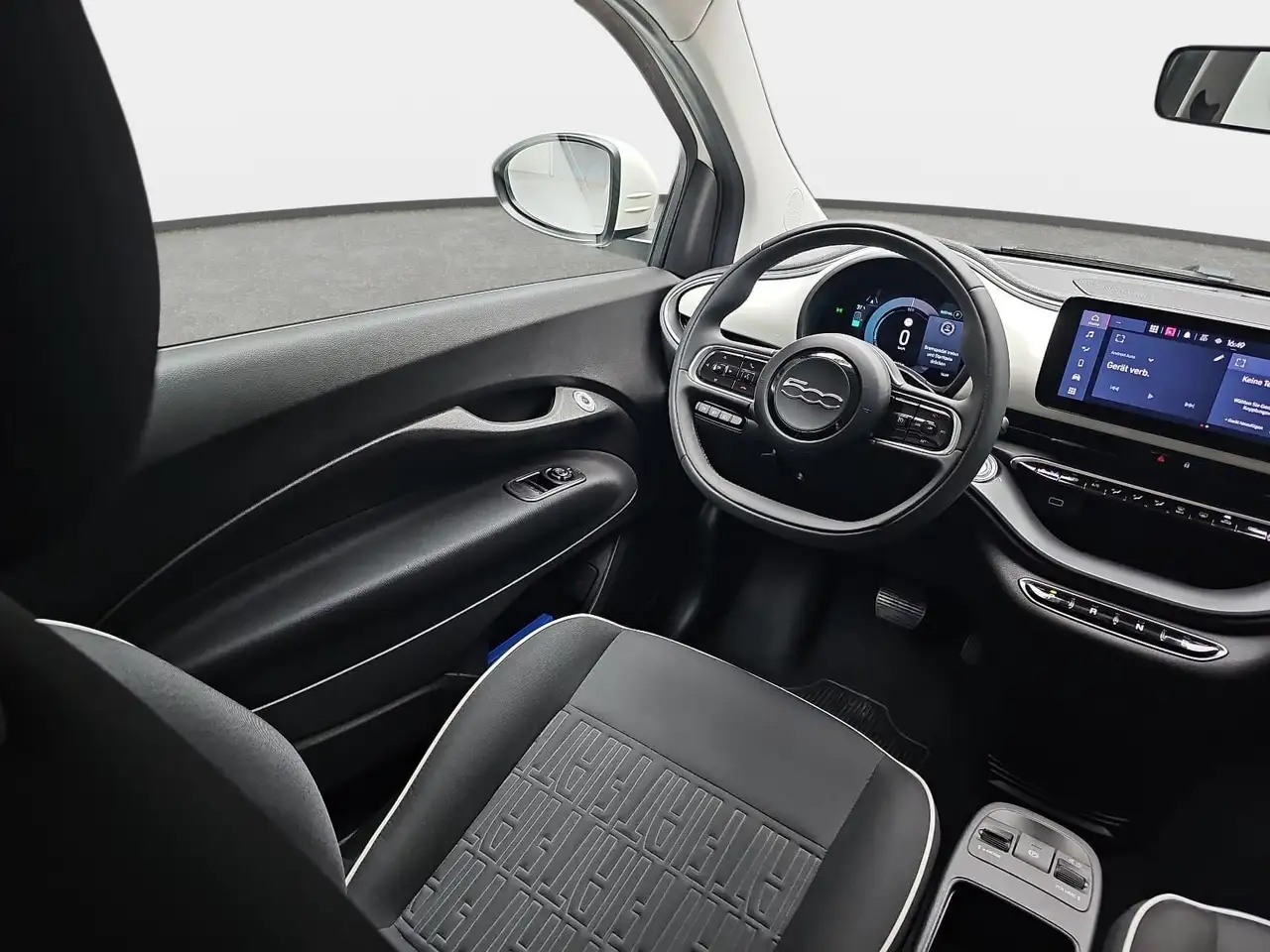Fiat 500 500 ELEKTRO 42 KWH 3+1 APPLE CARPLAY/ANDROID AUTO, — Galerie du véhicule 9