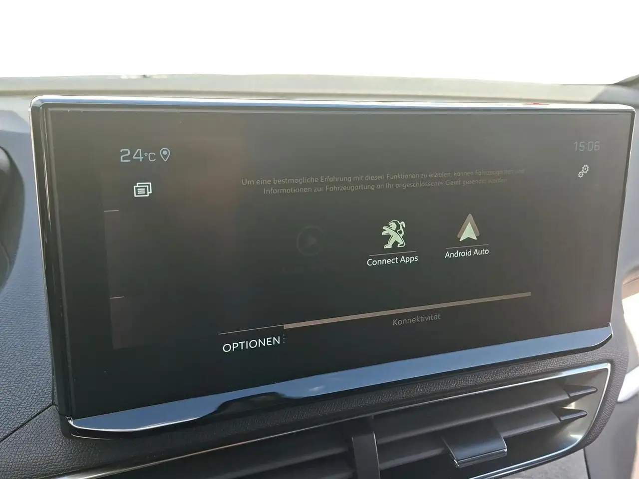 Peugeot 3008 GT PureTech 130 EAT8 Kamera Navi SHZ — Galería del vehículo 15