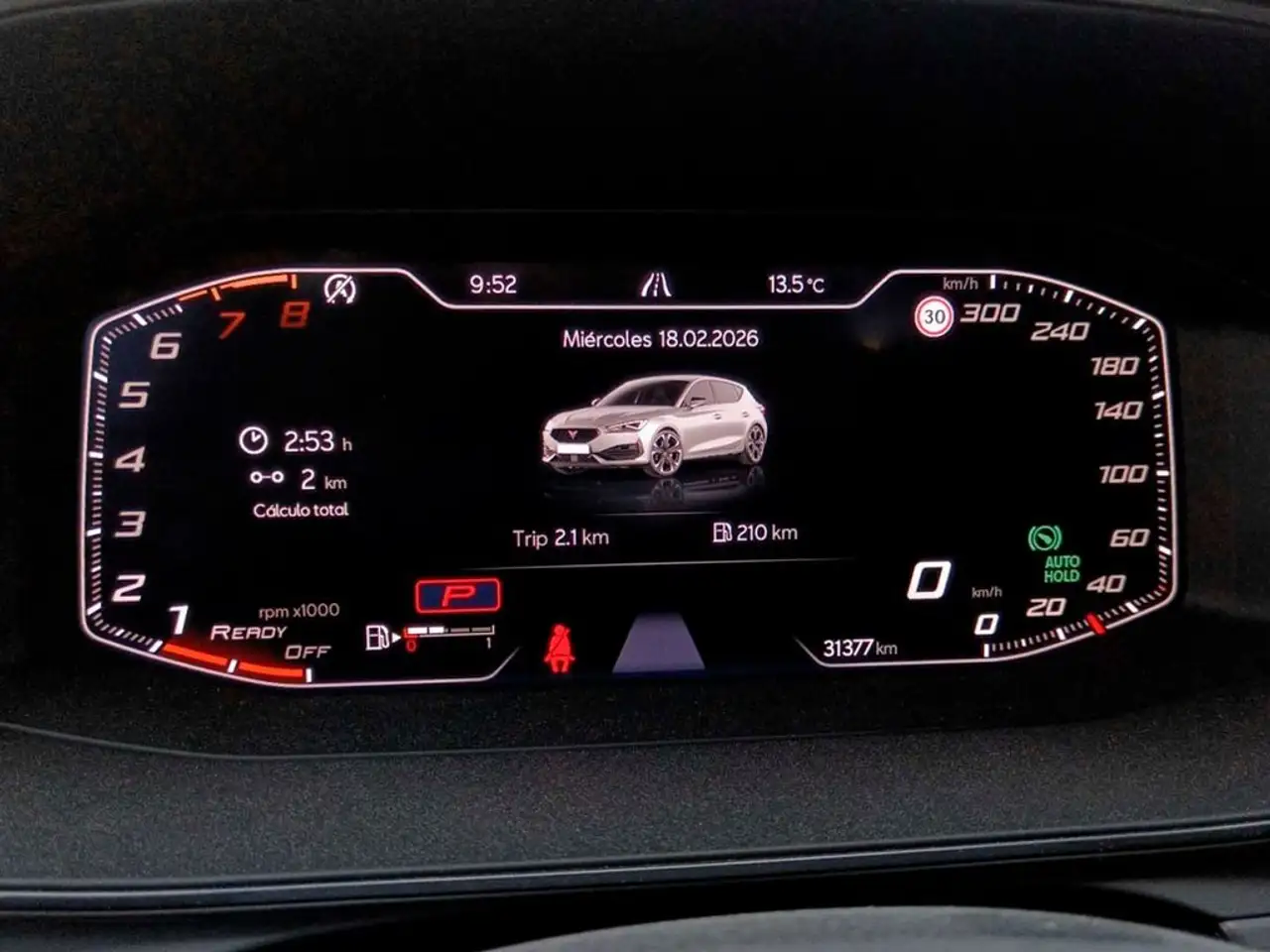 CUPRA Leon 1.5 eTSI 110 DSG — Vehicle gallery 16