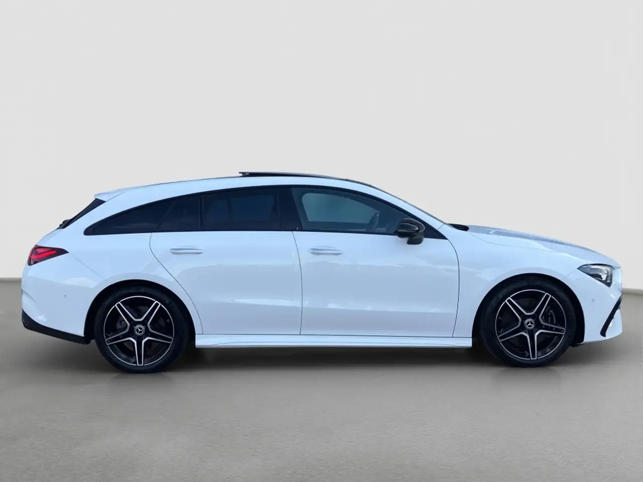 Mercedes-Benz CLA 250 4M SB AMG*NIGHT*PANO*KEYL*AHK*DISTR*360° — Galerie du véhicule 20