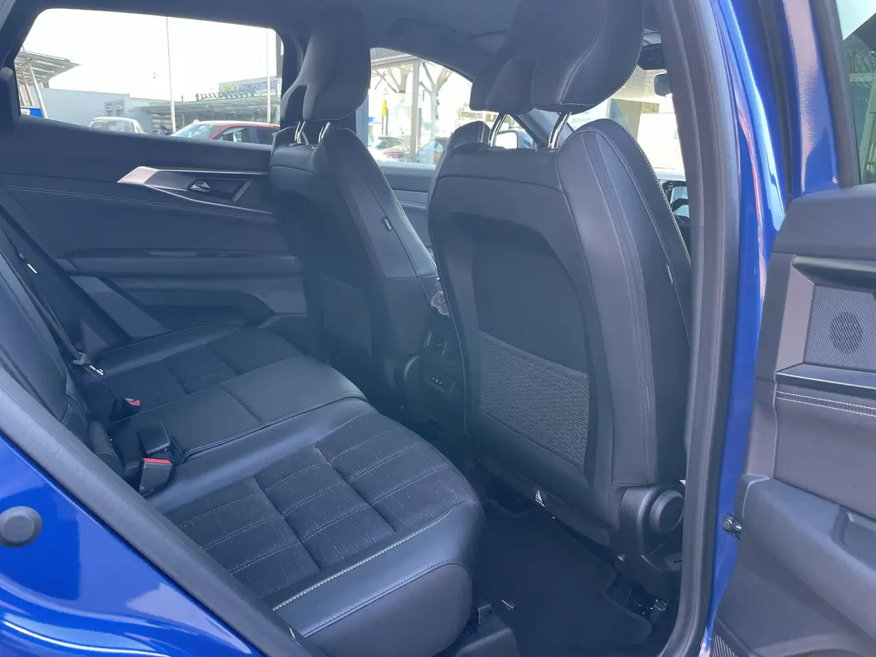 Renault Austral E-Tech Full Hybrid 200 Iconic — Galerie du véhicule 14