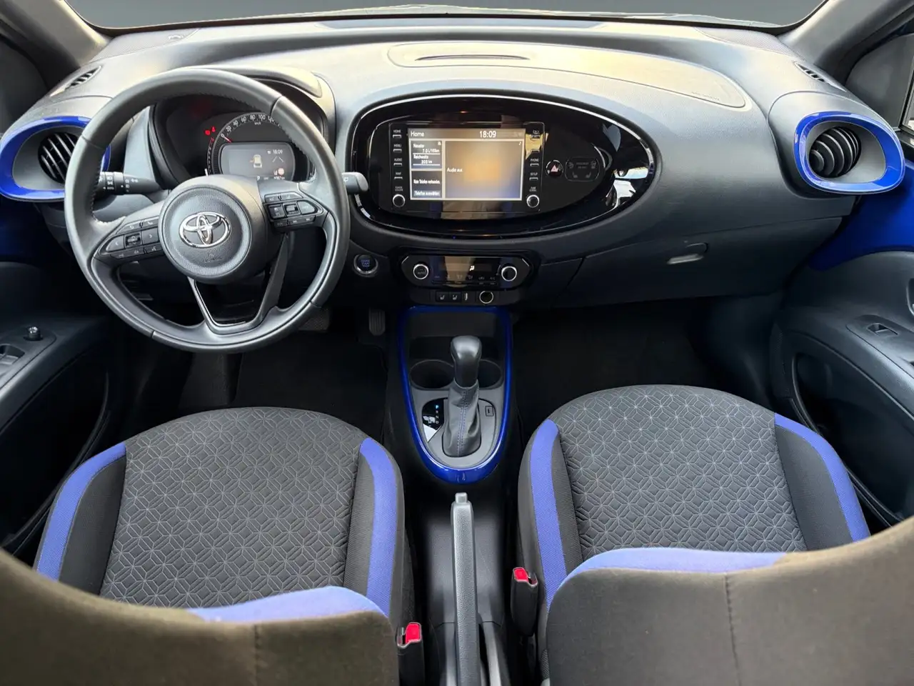Toyota Aygo X Aygo 1.0 Pulse *Rückf.-Kamera*ACC*SHZ*Klima* — Galerie du véhicule 11