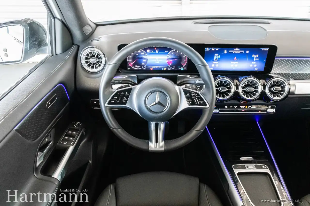 Mercedes-Benz GLB 200 GLB 200 Progressive Night AHK KeylGo Totwinkel LED — معرض صور السيارة 9