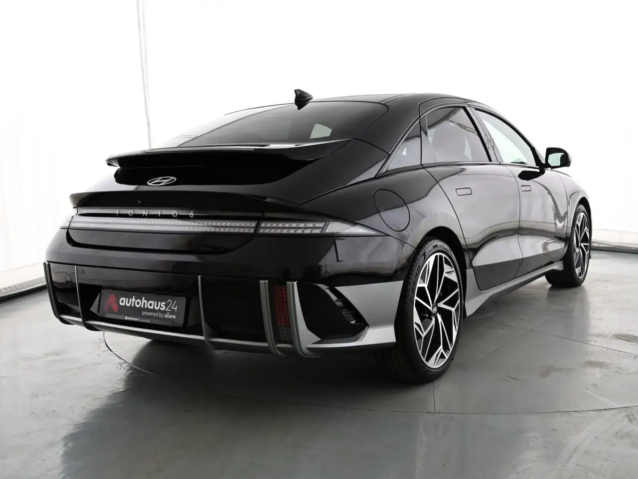 Hyundai IONIQ 6 Uniq / Uniq-Paket IONIQ6|Uniq|Navi — معرض صور السيارة 5