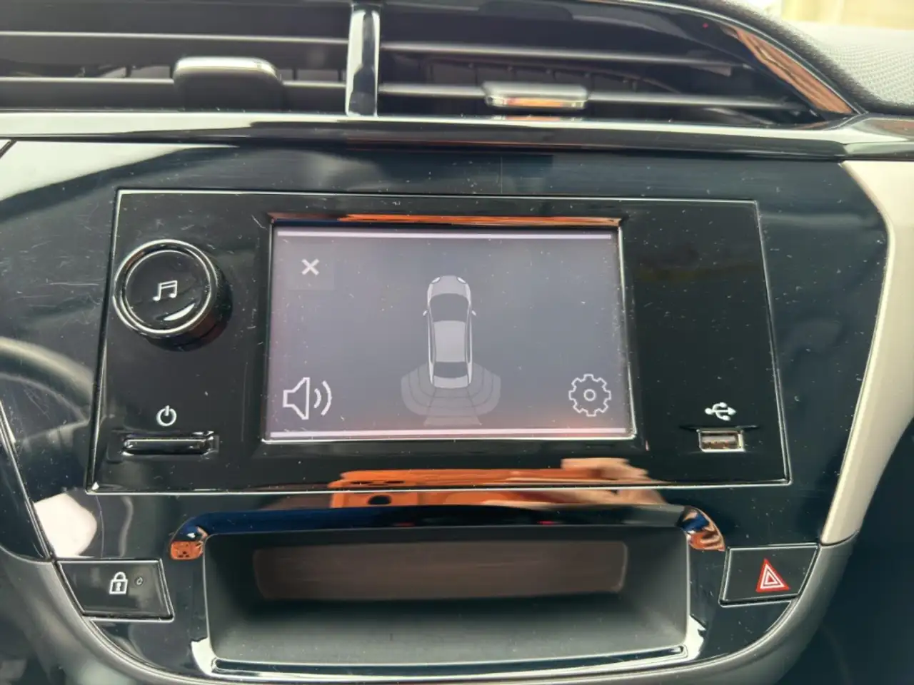 Opel Corsa Basis F 1.2 Apple CarPlay Klima Temp LED USB DAB B — Vehicle gallery 20
