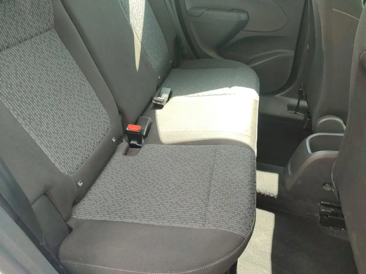 Opel Crossland AT SHZG*NAVI*LKHZG*FSHZG*KAMERA — معرض صور السيارة 18