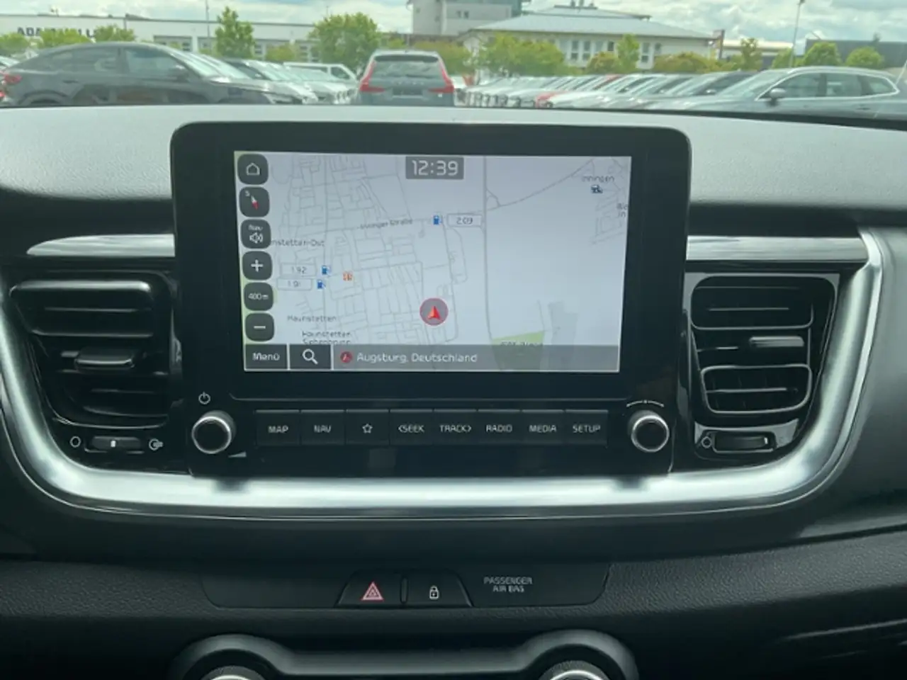 Kia Stonic 1,0 Spirit Automatik Navi Kamera LED 17" — معرض صور السيارة 13