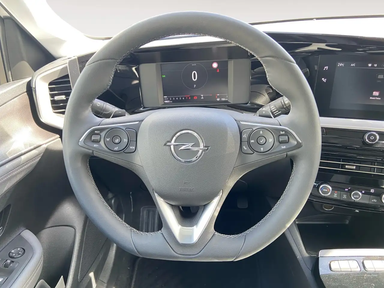 Opel Mokka 1.2 Turbo Elegance 2xKlima AUT Kam. KlimaA — معرض صور السيارة 14