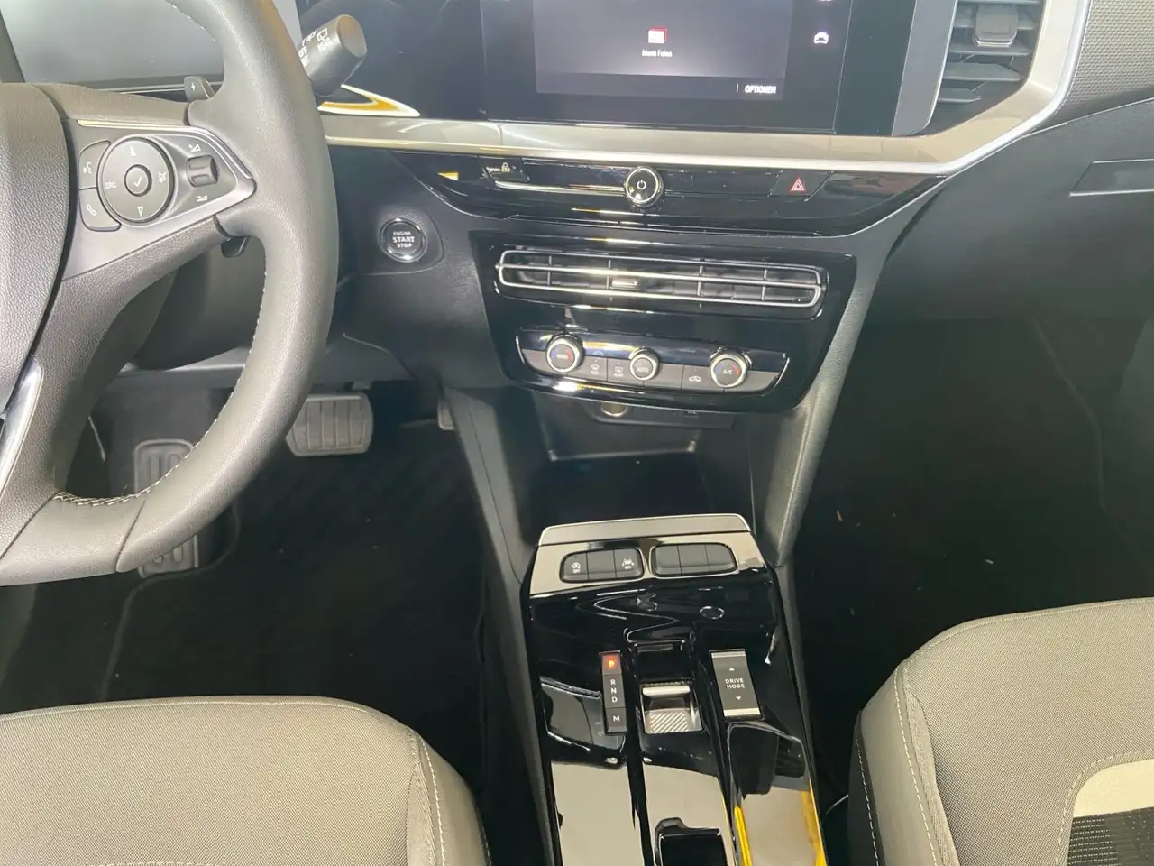 Opel Mokka 1.2 Turbo Elegance 2xKlima AUT Kam. KlimaA — معرض صور السيارة 21