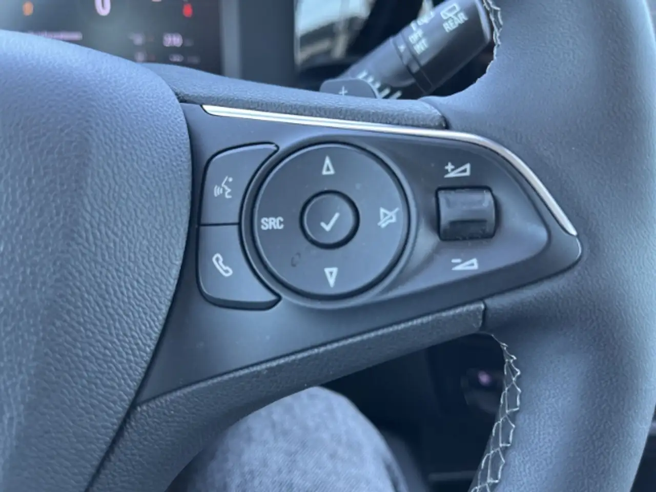 Opel Mokka Elegance 1.2 LED - Rückfahrkamera - Sitzheizung - — Galerie du véhicule 21