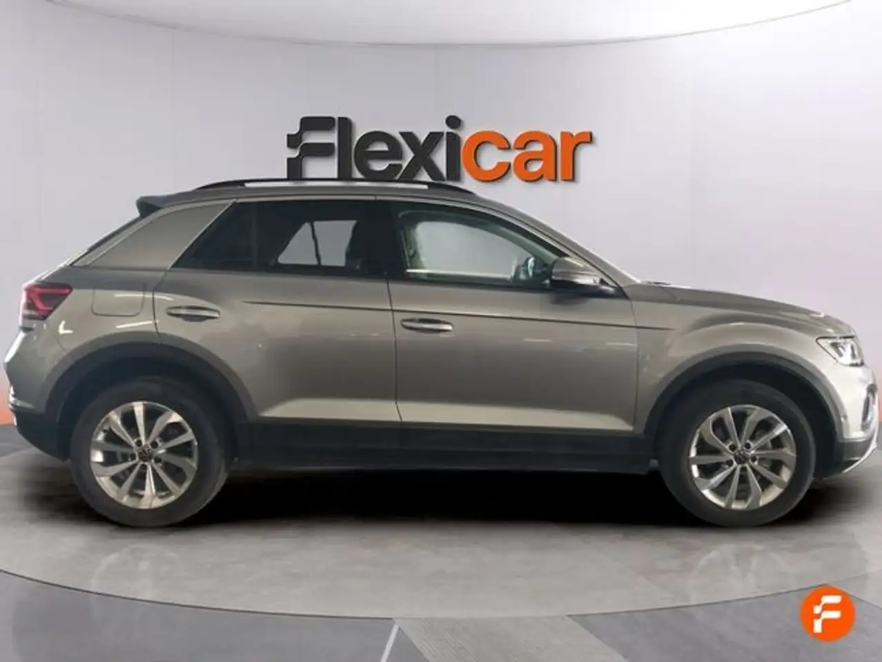 Volkswagen T-Roc 2.0TDI Life 85kW — Galerie du véhicule 7