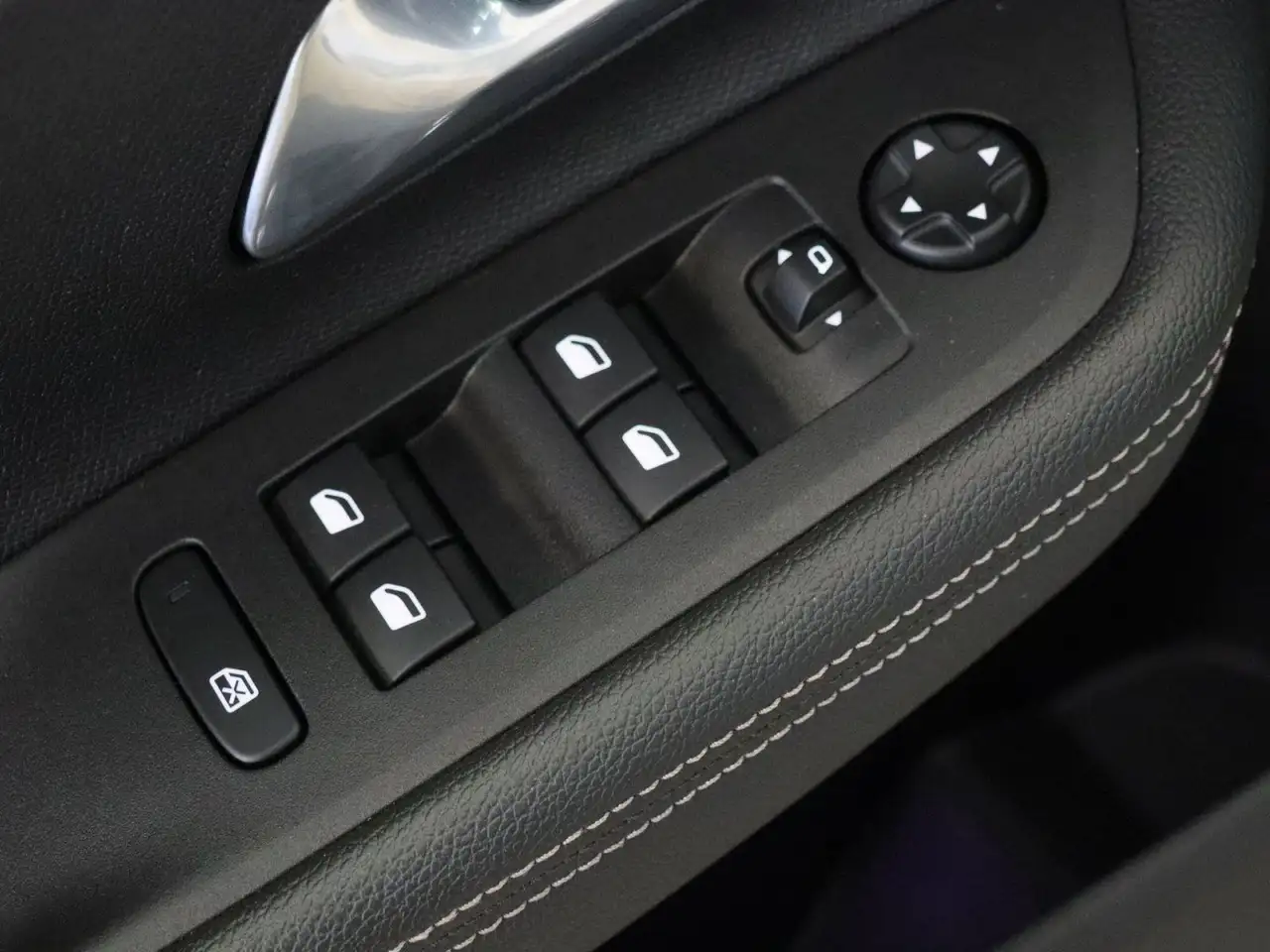 Opel Mokka GS*Kamera*PDC*LED*CarPlay*Klimaautomatik* — Galerie du véhicule 15