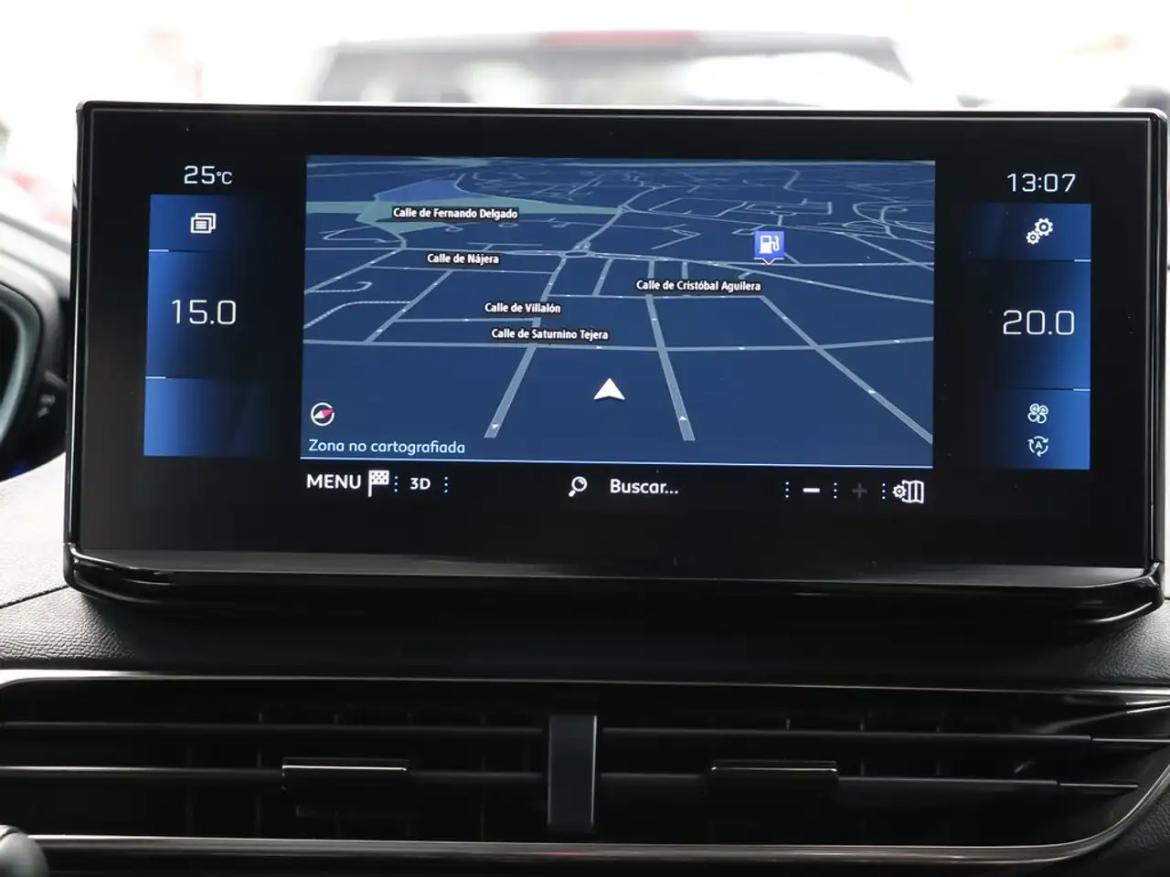 Peugeot 3008 1.2 S&S PureTech Allure Pack 130 — Galerie du véhicule 11