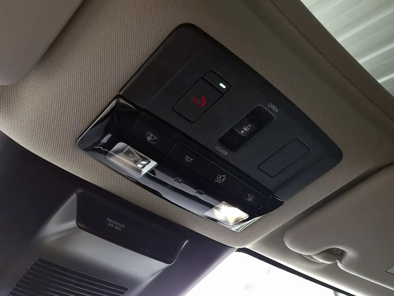Nissan Qashqai DIG-T 103kW N-Connecta — Vehicle gallery 28