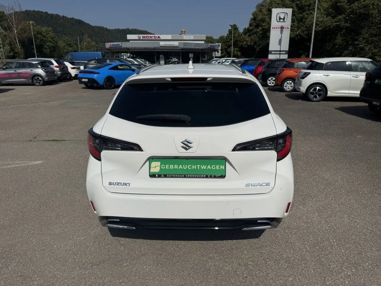 Suzuki Swace 1.8 Hybrid CVT Comfort+ — معرض صور السيارة 5