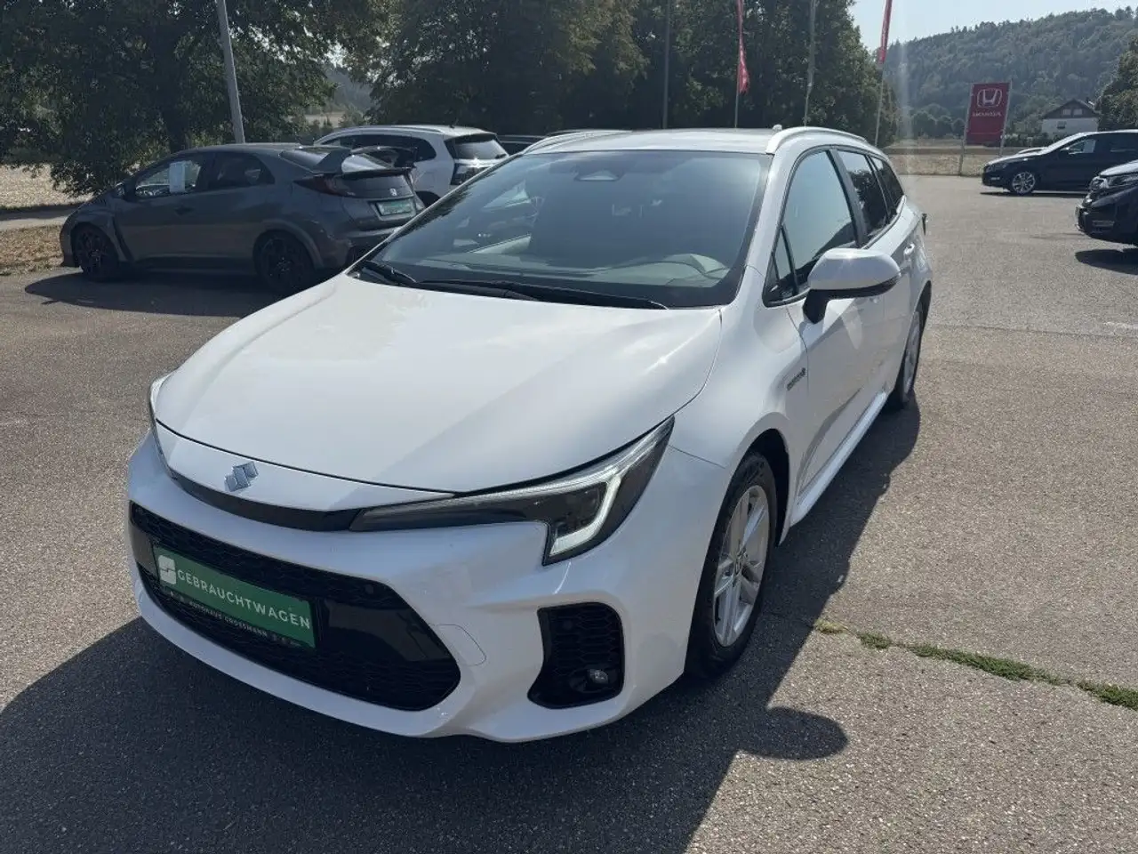 Suzuki Swace 1.8 Hybrid CVT Comfort+ — معرض صور السيارة 2