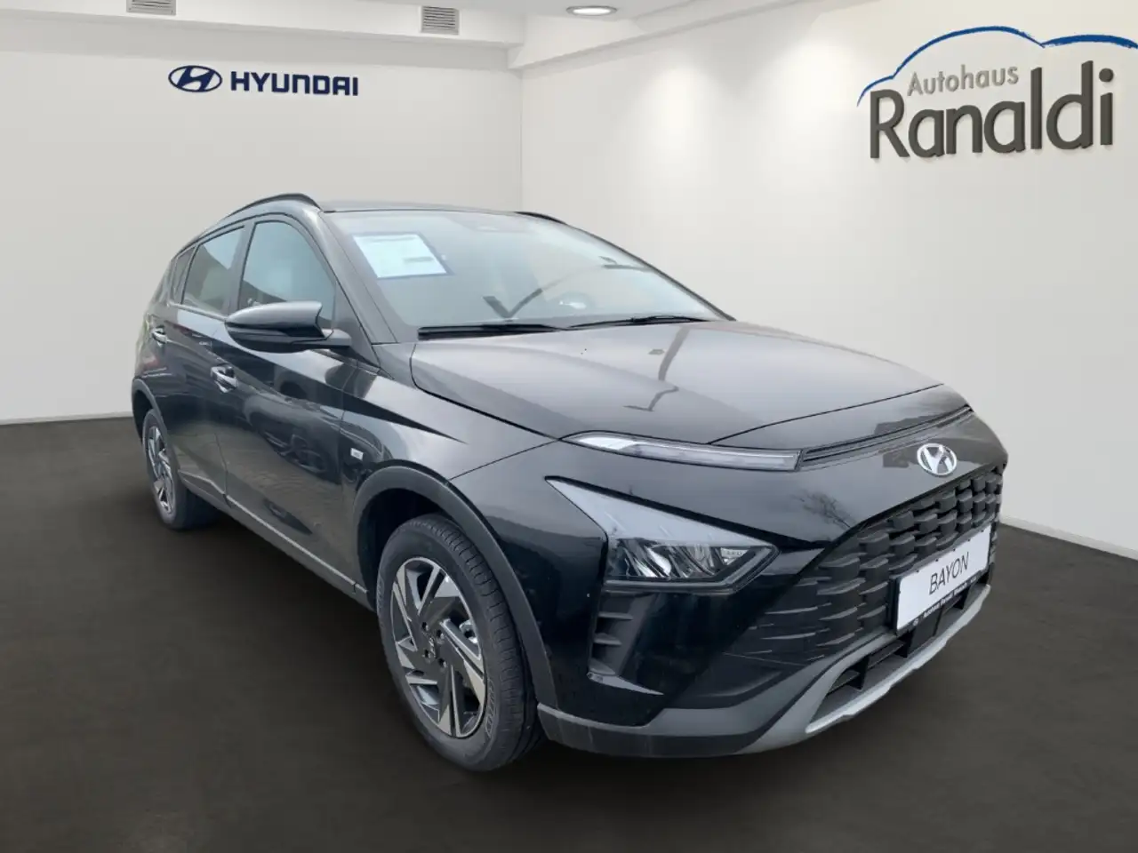 Hyundai BAYON 1.0T-GDi 48V Hybrid iMT+Trend+Navi+Lichtpaket — Vehicle gallery 4