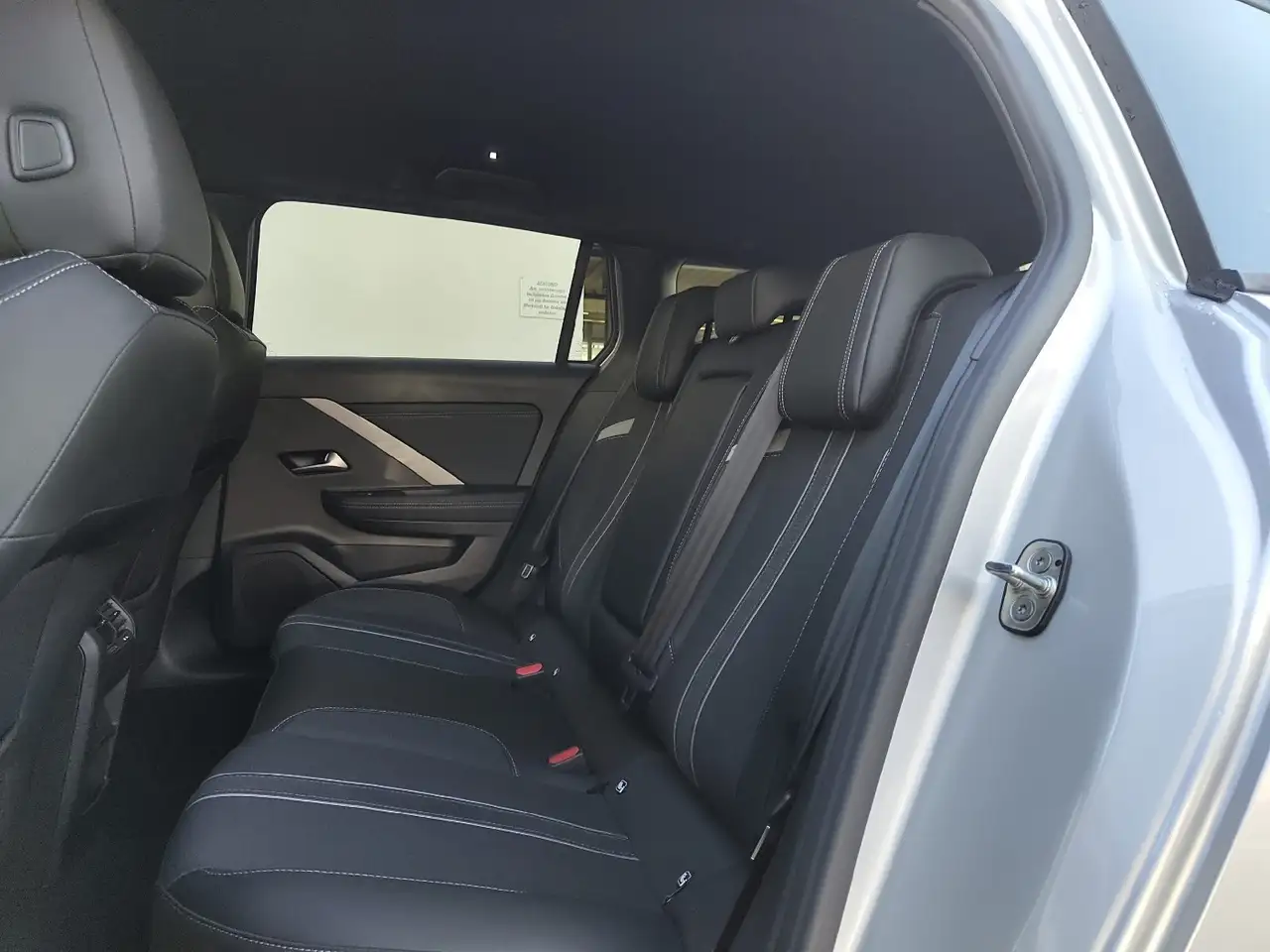 Opel Astra ST GS-Line Drive-Assist ILLUX NAVI-PRO AHK — معرض صور السيارة 11