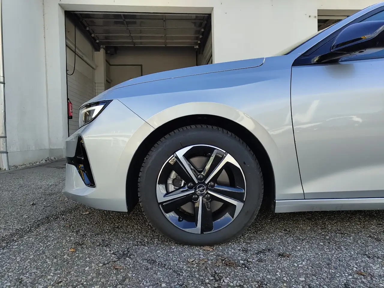 Opel Astra ST GS-Line Drive-Assist ILLUX NAVI-PRO AHK — معرض صور السيارة 6