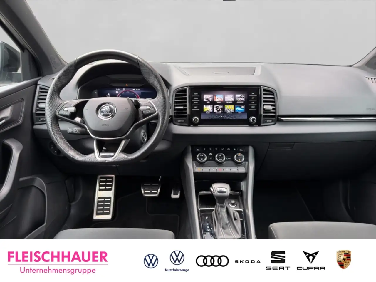 Skoda Karoq Sportline 1.5 TSI DSG LED ACC Rückfahrk. — معرض صور السيارة 13