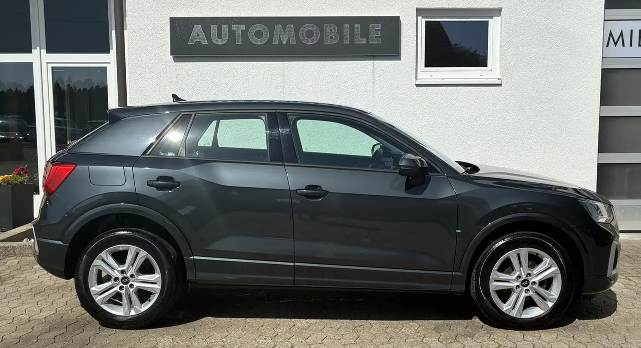 Audi Q2 1.5 TFSI DSG LED SHZ PDC KAMERA SHZ ACC — معرض صور السيارة 3