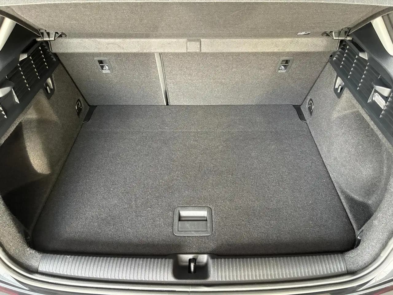 Audi Q2 1.5 TFSI DSG LED SHZ PDC KAMERA SHZ ACC — معرض صور السيارة 29