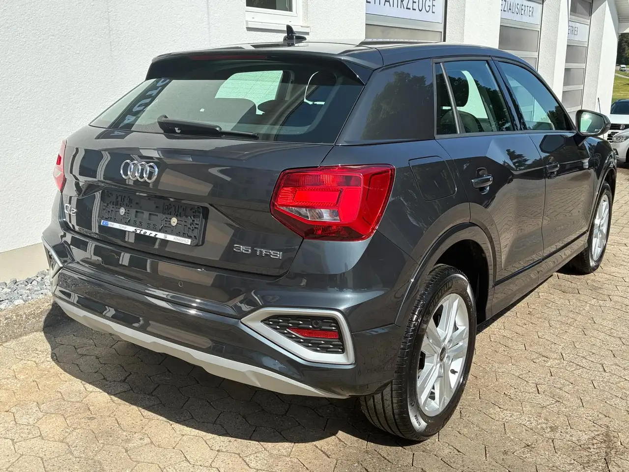 Audi Q2 1.5 TFSI DSG LED SHZ PDC KAMERA SHZ ACC — معرض صور السيارة 7
