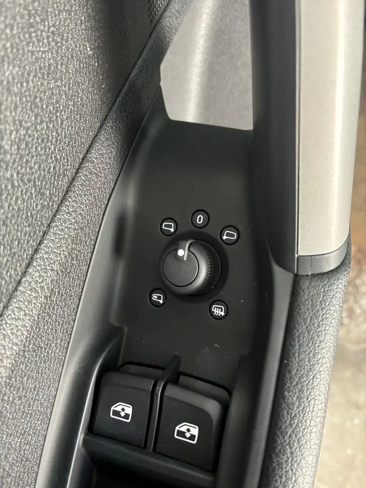 Audi Q2 1.5 TFSI DSG LED SHZ PDC KAMERA SHZ ACC — معرض صور السيارة 10