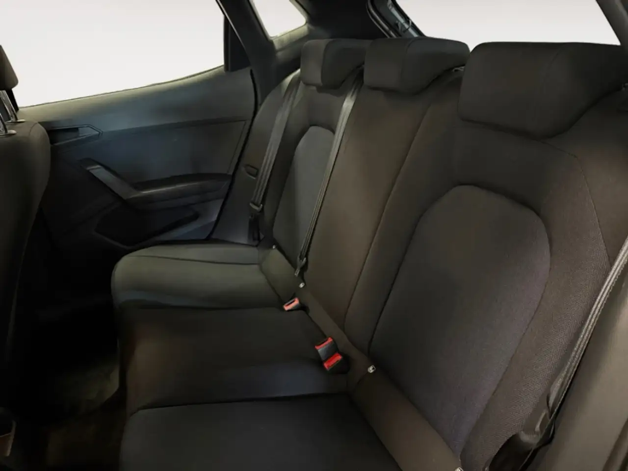 SEAT Ibiza FR NAV LED DIG-DISPLAY TEMPOMAT APPLE/ANDROID AL — Galería del vehículo 12
