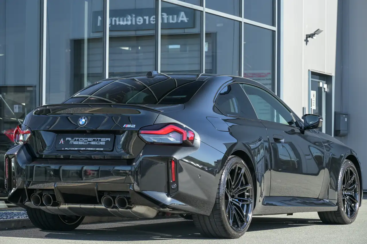 BMW M2 Steptronic M-Sitze* HUD* Carbon* Kamera* ACC* — Galerie du véhicule 31
