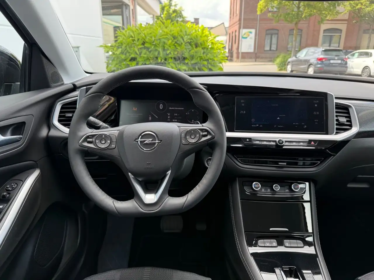 Opel Grandland X Grandland GS Line 1,2 Automatik — Galerie du véhicule 11