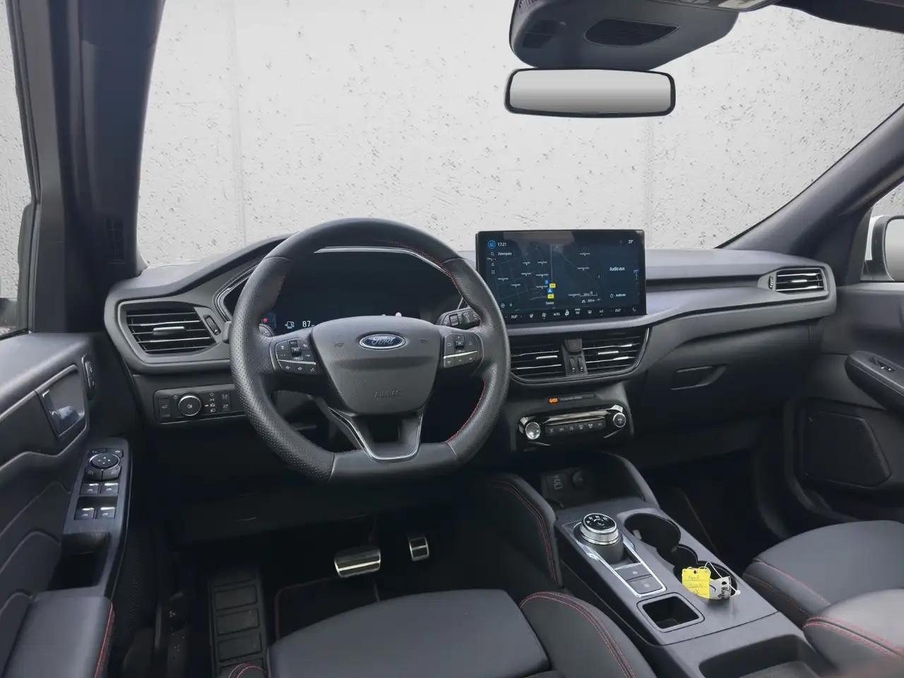 Ford Kuga ST-Line X*Pano*AHK*ACC*LED*360°*Virtual* — Galería del vehículo 16