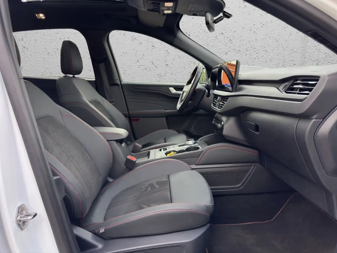 Ford Kuga ST-Line X*Pano*AHK*ACC*LED*360°*Virtual* — Galería del vehículo 22