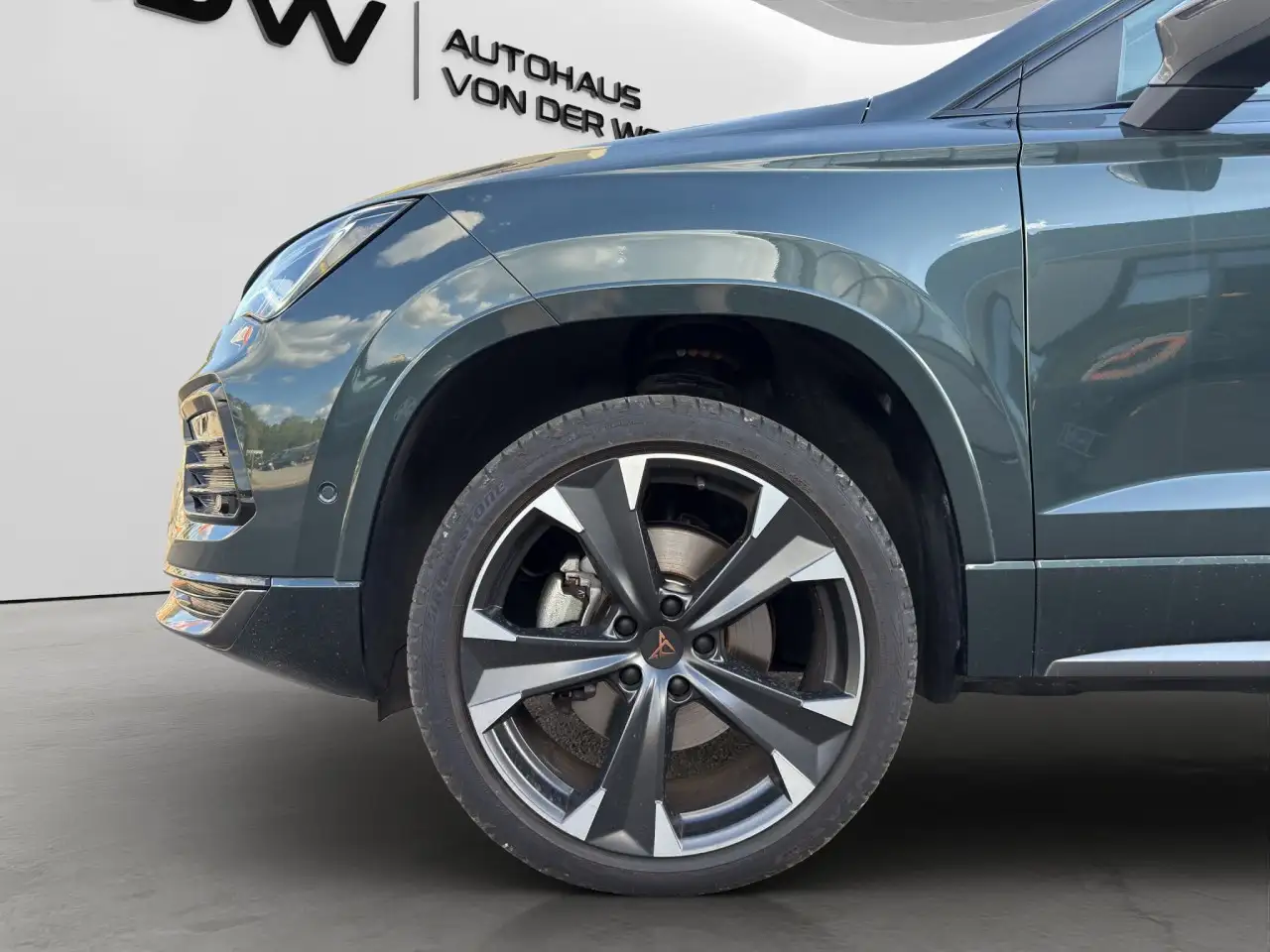 CUPRA Ateca 1.5 TSI AHK, DSG,SHZ,beats Klima Navi — معرض صور السيارة 4