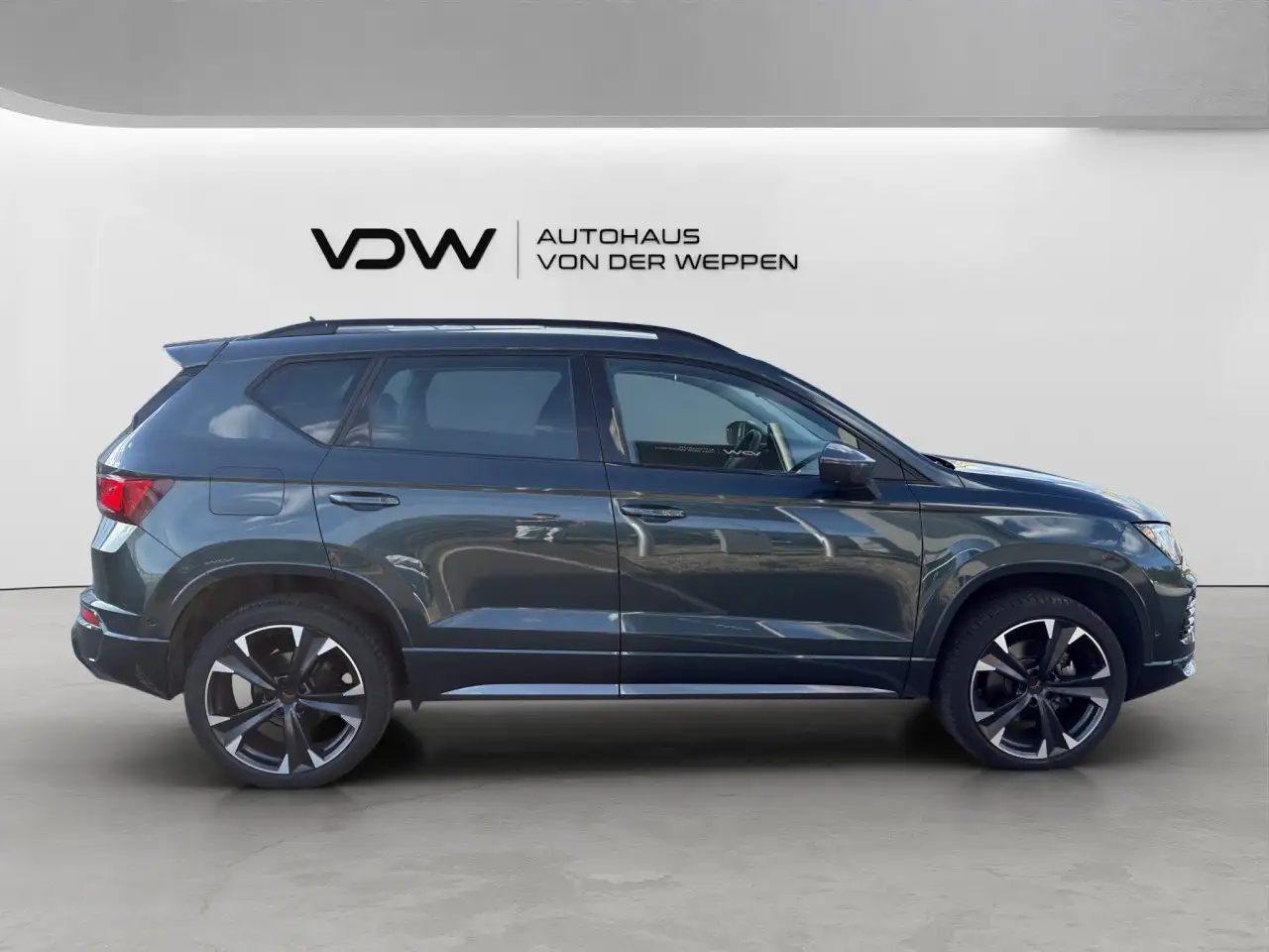 CUPRA Ateca 1.5 TSI AHK, DSG,SHZ,beats Klima Navi — معرض صور السيارة 9