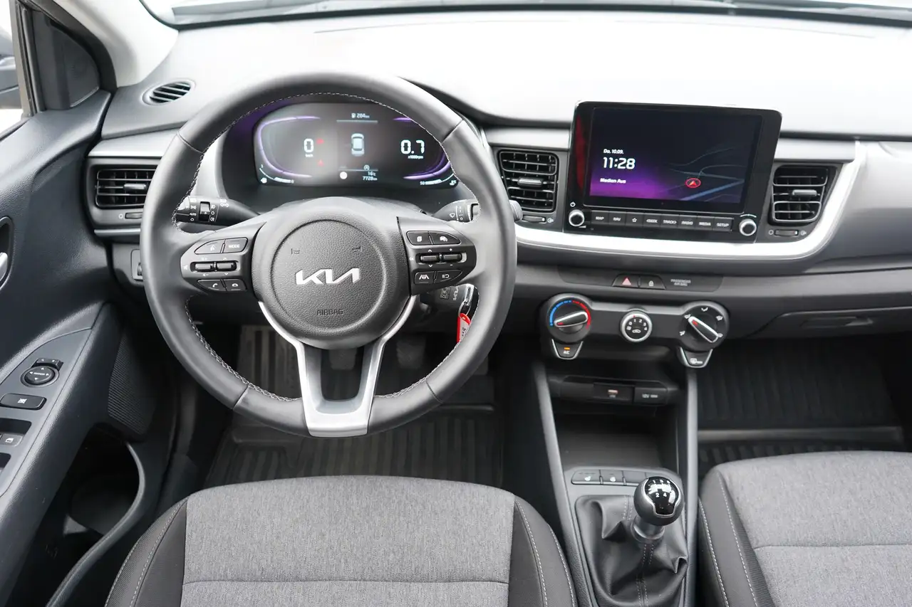 Kia Stonic 1.2 Vision Navi Android Apple Tempomat — Galería del vehículo 12