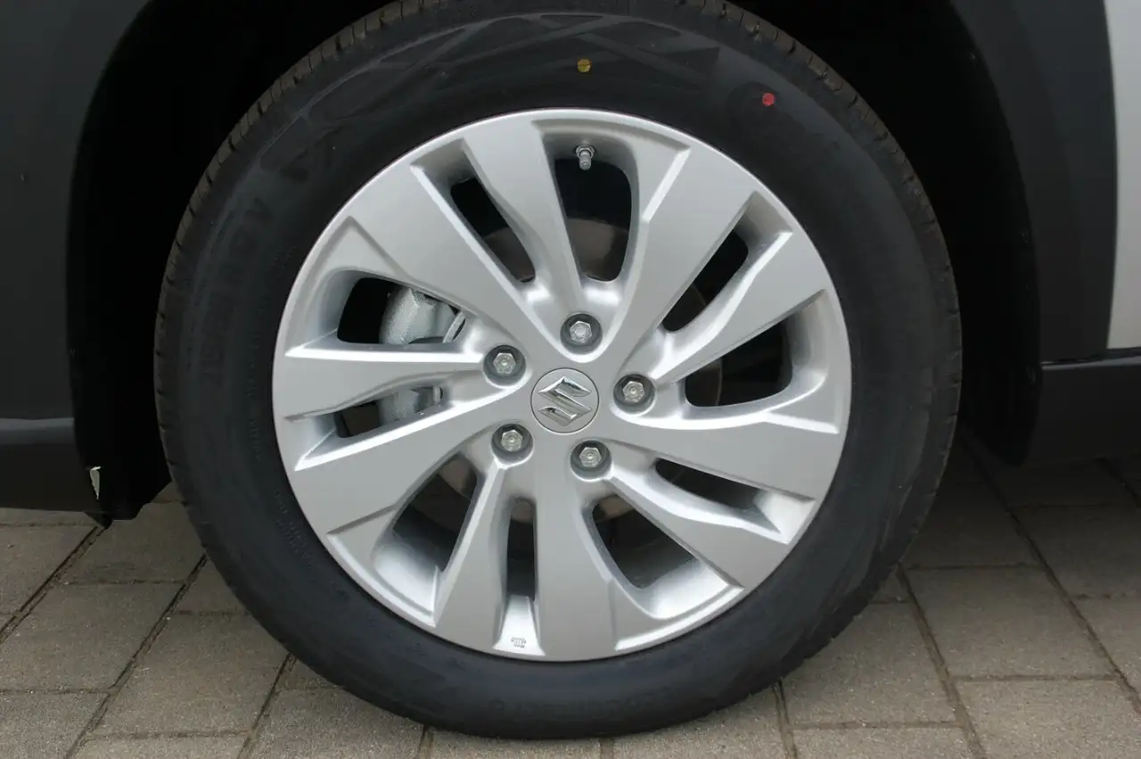 Suzuki S-Cross 1.4 Comfort Allgrip Hybrid inkl. AHK — Galerie du véhicule 9