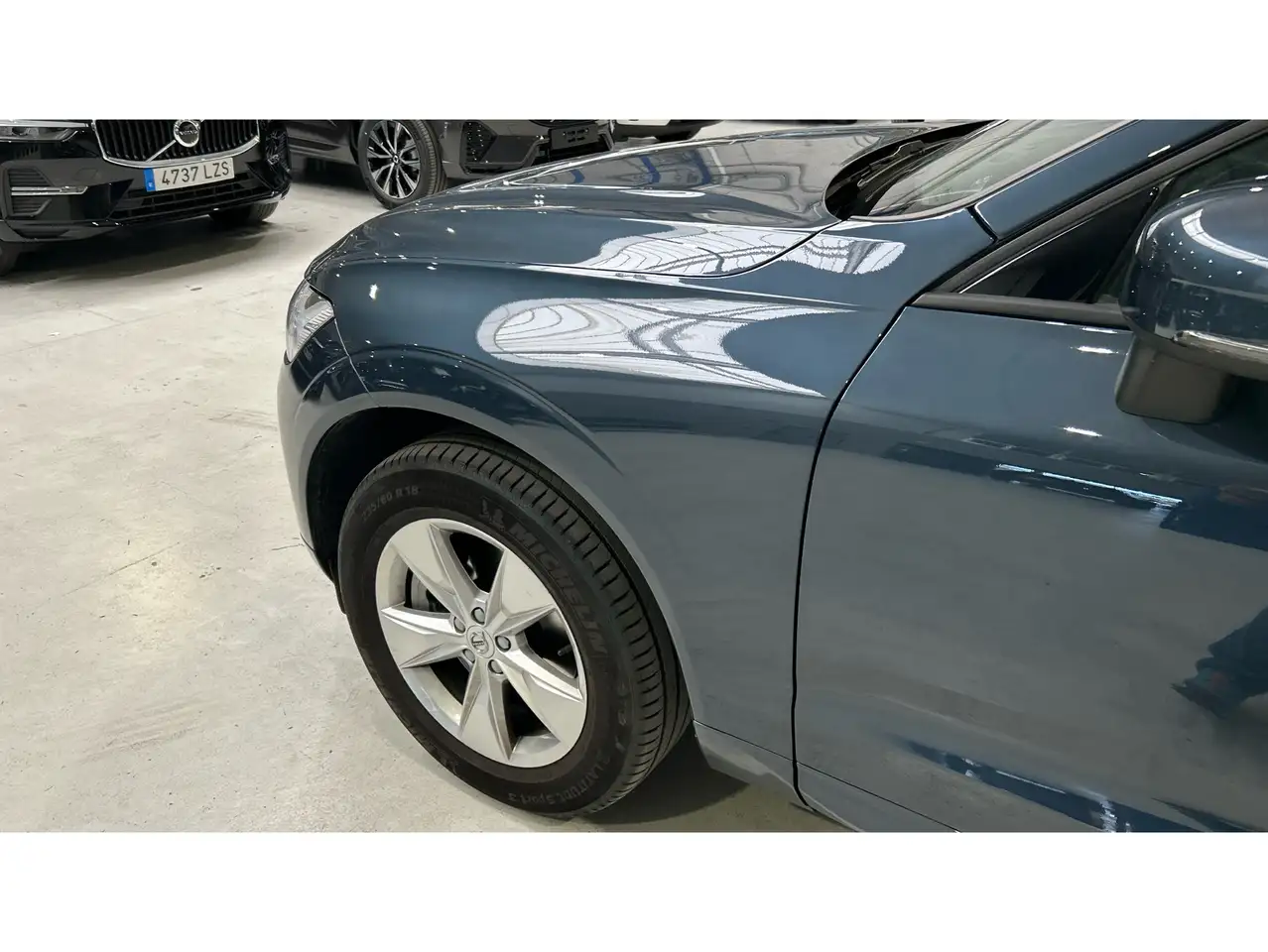 Volvo XC60 B4 Essential FWD Aut. — Galerie du véhicule 20